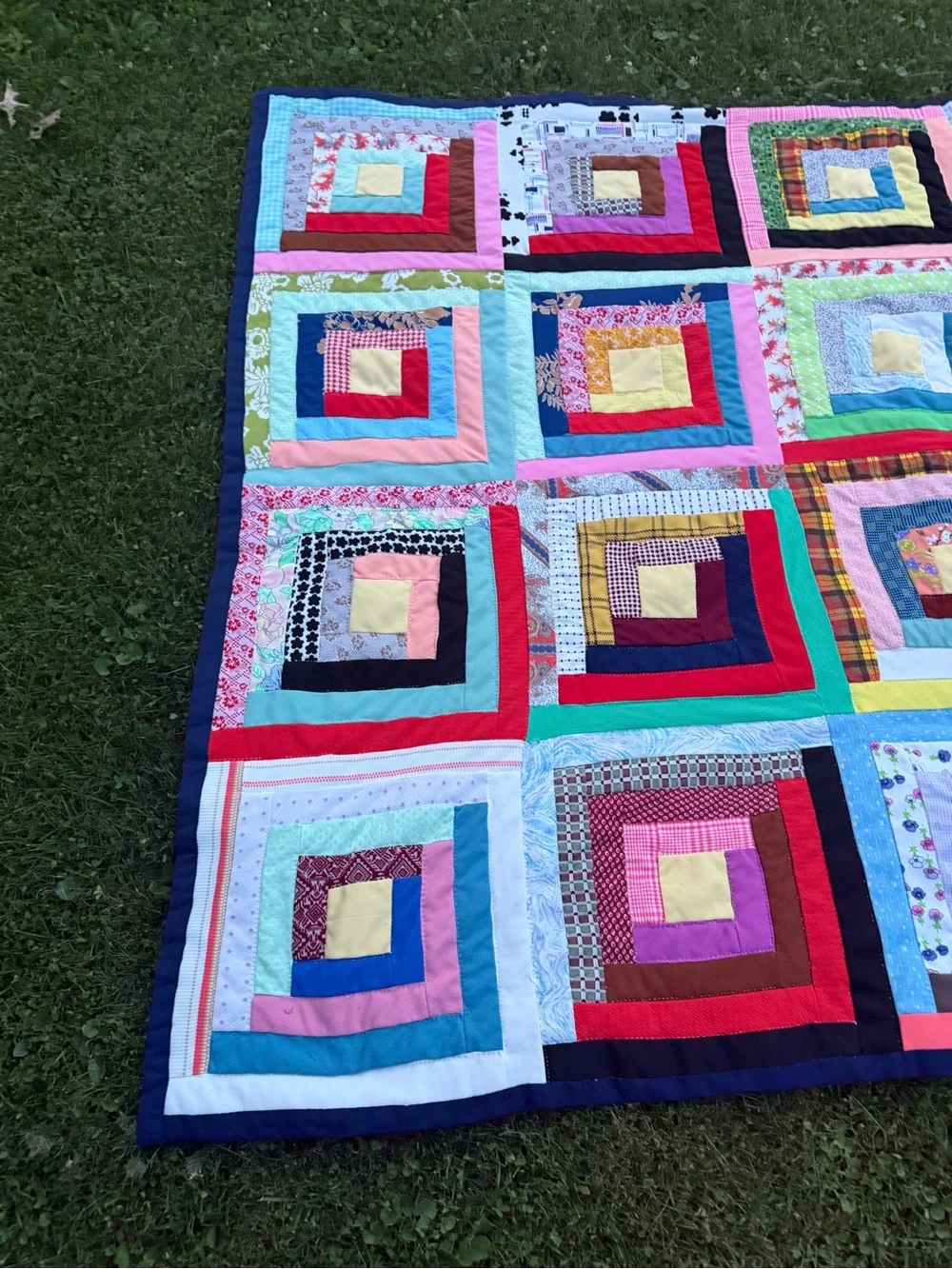 Vintage Handmade Log Cabin Quilt Colorful! Great Condition! 82